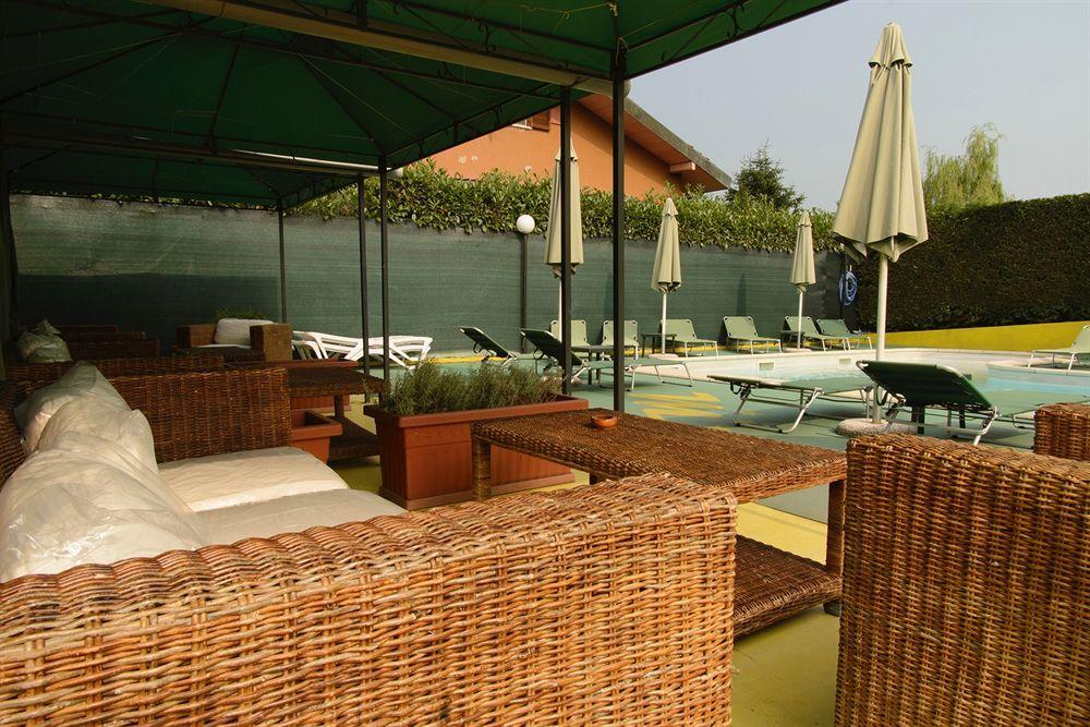Hotel Motel Residence S Front Buitenkant foto